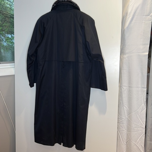 Burberrys Sz 10 Vintage Burberry Dark Navy Trench Coat with Wool Zipout Lining - Picture 5 of 16